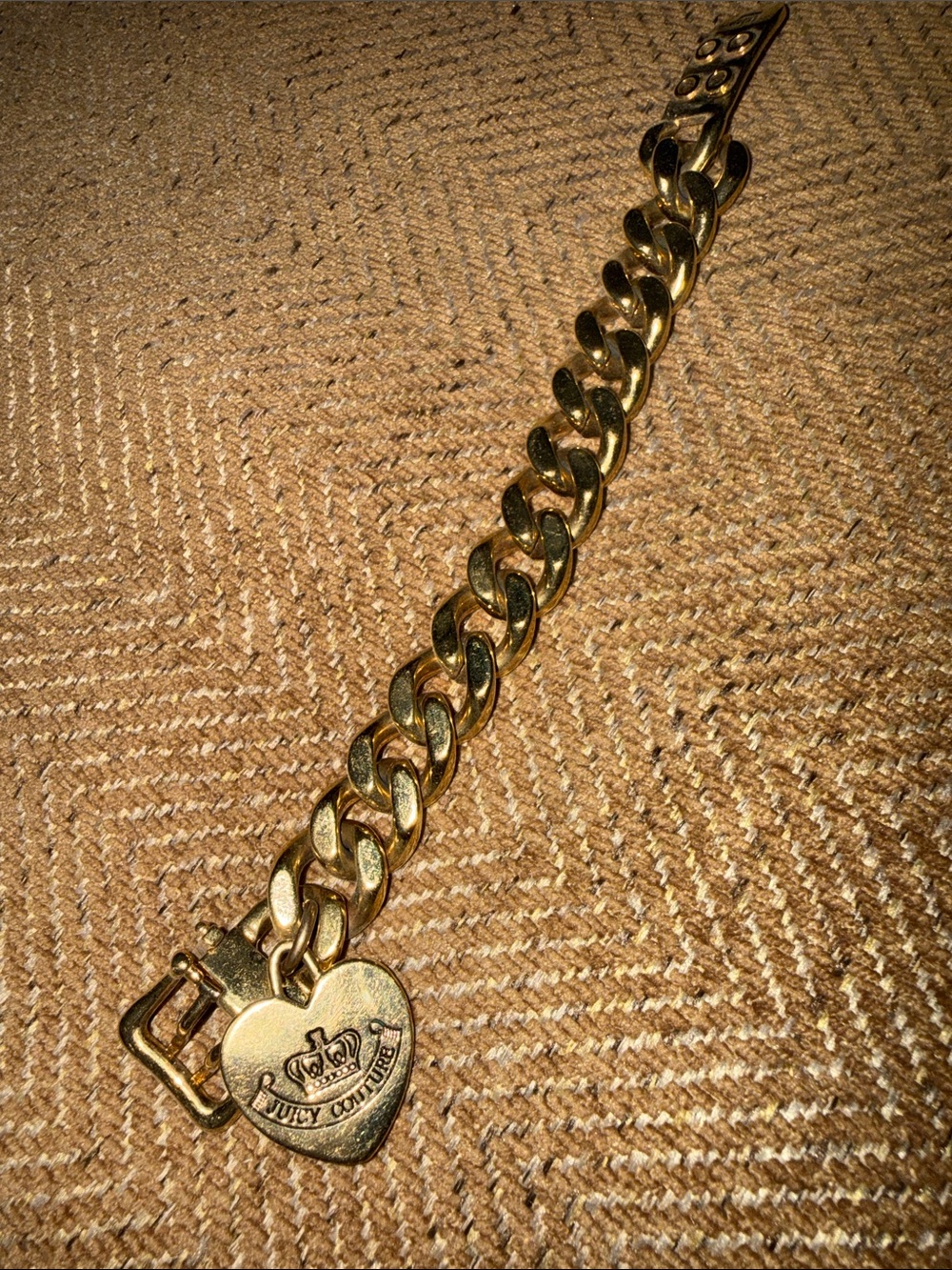 Juicy Couture Gold-Tone Curb Chain Bracelet with Heart Lock Charm
